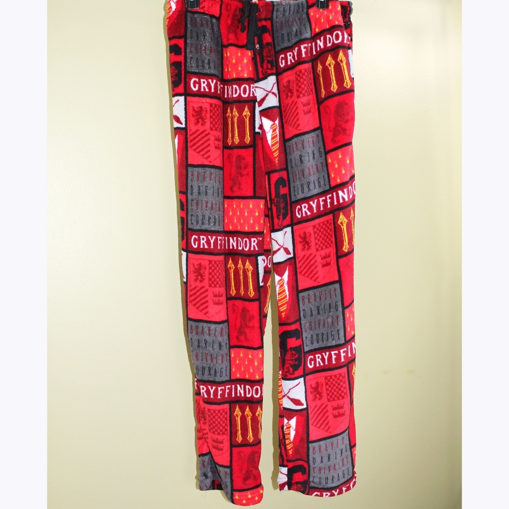NWT Men's Harry Potter Gryffindor Plush Pajamas